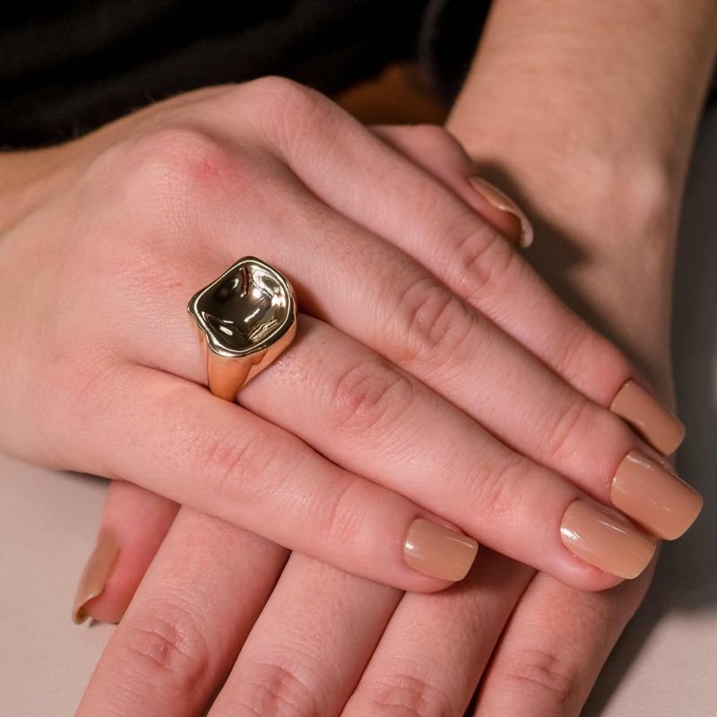 Anel Liso Orgânico Banhado a Ouro 18K