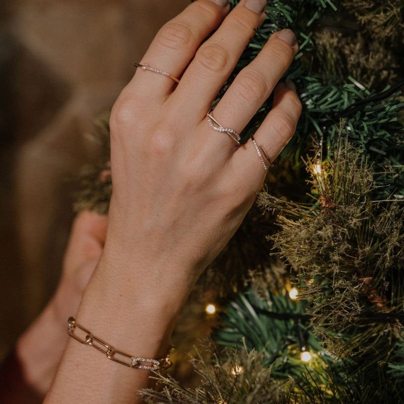 Anel Quadrado com Traçado Cravejado Fressen Celebrate Banhado a Ouro 18K