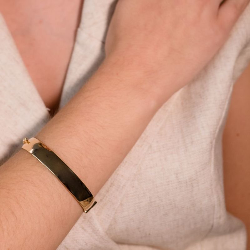 Bracelete Largo Liso Banhado a Ouro 18K