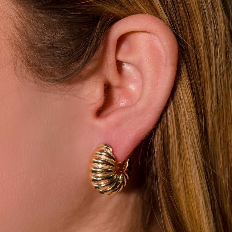 Brinco Argola com Textura Ondulada Mom's Banhado a Ouro 18K