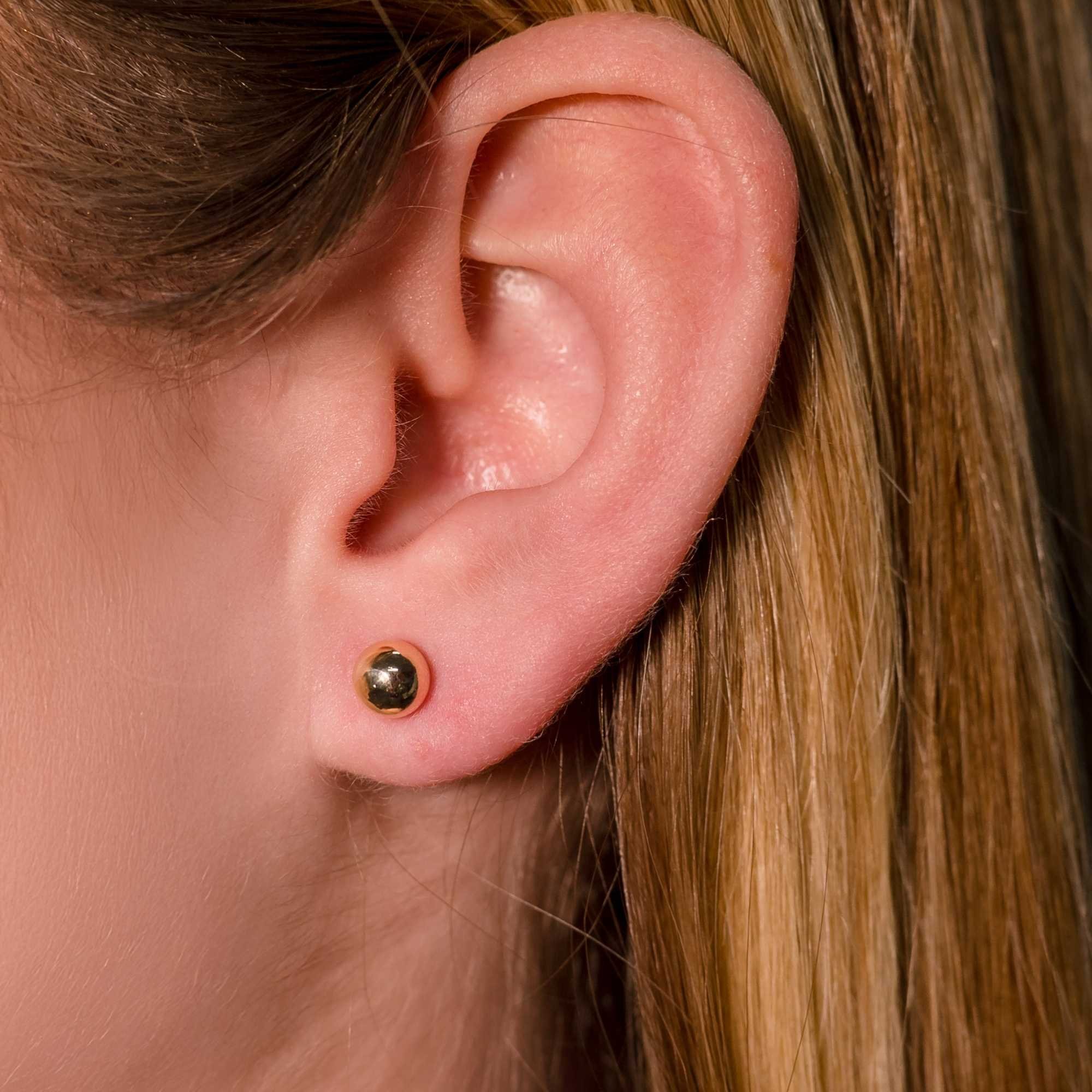 Brinco Bolinha Lisa Banhado a Ouro 18K