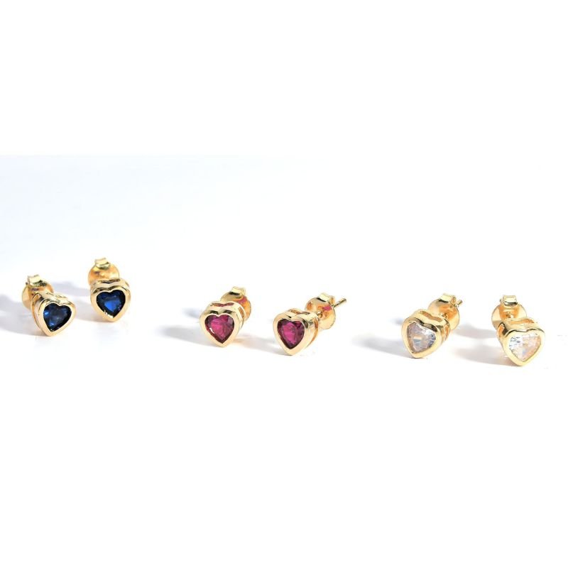 Brinco Coração Com Ponto de Luz Banhado a Ouro 18K