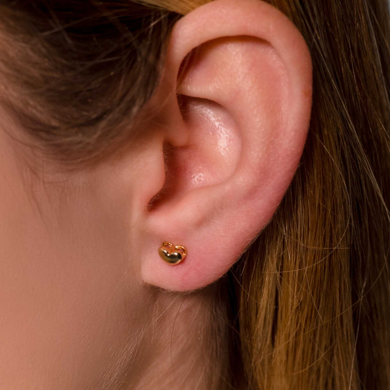 Brinco Coração Liso Banhado a Ouro 18K