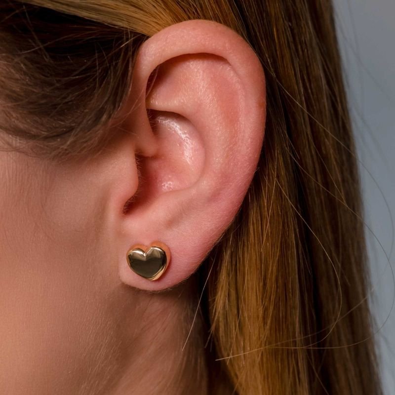 Brinco Coração Liso Banhado a Ouro 18K