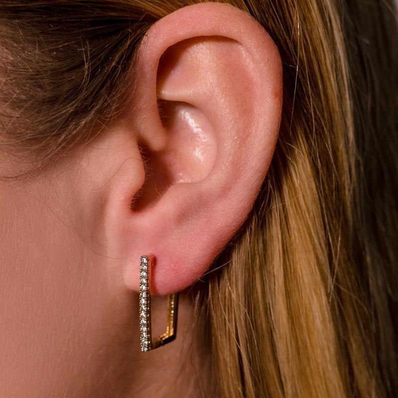 Brinco Day to Night Retangular Cravejado Banhado a Ouro 18K