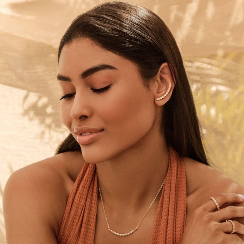 Brinco Ear Cuff Ponto de Luz Fressen Resort Banhado a Ouro 18K