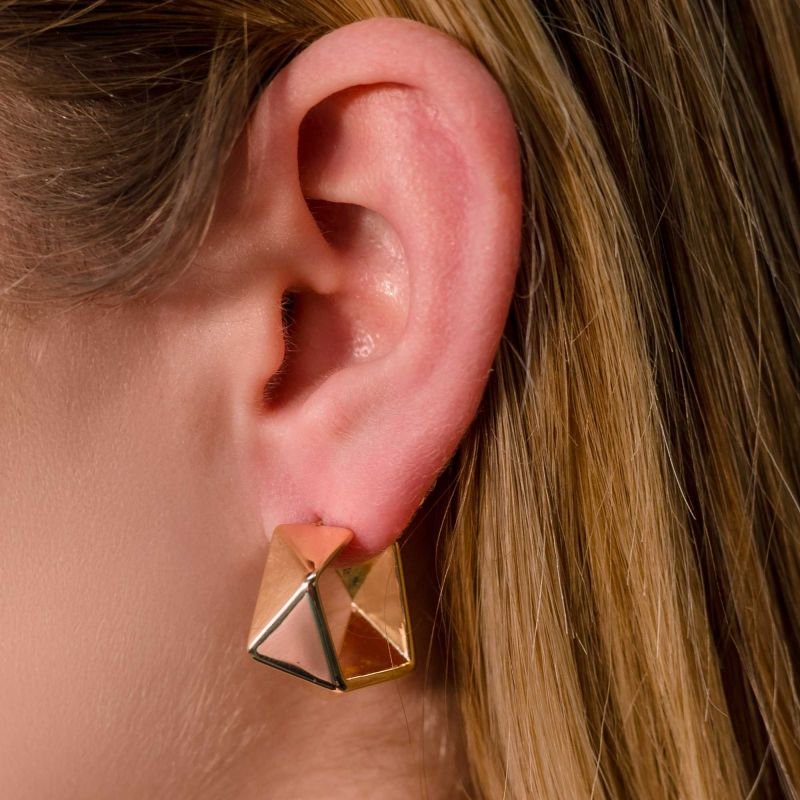 Brinco High Summer Argola Lisa Geométrica Banhado a Ouro 18K