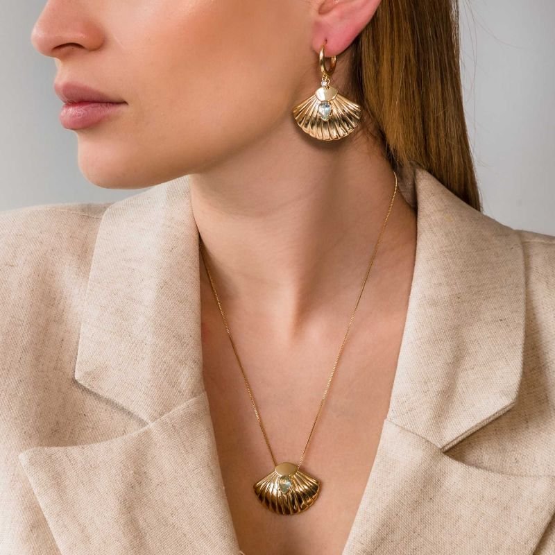 Brinco Ocean Argola Concha e Zircônia Azul Banhado a Ouro 18K