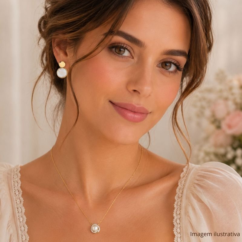 Brinco Redondo com Madre Pérola Fressen Lovers Banhado a Ouro 18K