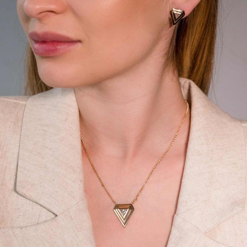 Brinco Triângulo com Zircônia Banhado a Ouro 18K