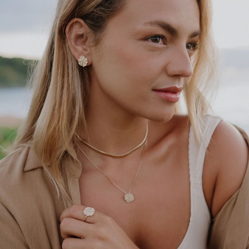 Colar Texturizado com Zircônias Fressen Resort Banhado a Ouro 18K