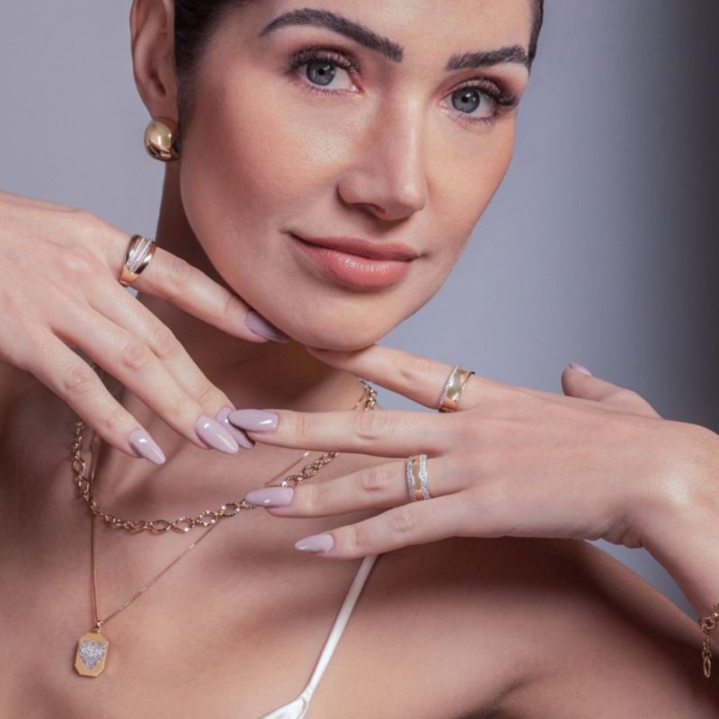 Corrente Elos Trabalhados Day To Night Banhado a Ouro 18K