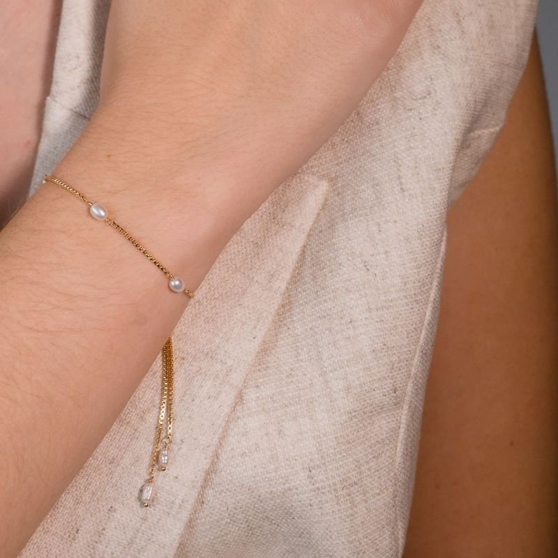 Pulseira 3 Pérolas Cultivadas Oval Banhada a Ouro 18K