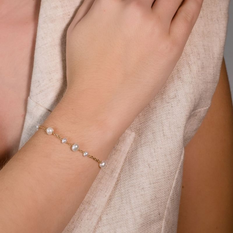 Pulseira Pérolas Brancas Cultivadas Banhada a Ouro 18K
